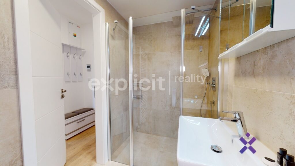 Pronajem-Byty-1kk-38-m2-Zlin-Sadova-3-Explicit-Reality-5.jpeg